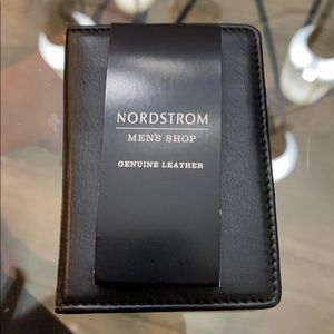 New! Nordstrom men’s leather wallet